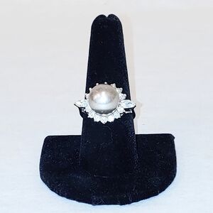 Faux Gray Pearl and cubic zirconia ring 8.5